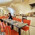Hotel Le Relais Saint Charles